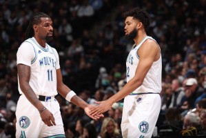 里德姐姐遇害 唐斯：任何话都无法抚平我兄弟的伤痛 为所有人祈祷